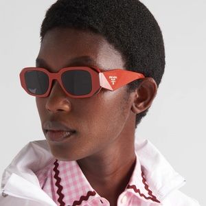 NEW PRADA SYMBOLE PR17WS 12N-5S0 SUNGLASSES PRADA SPR 17W RED EYEWEAR PR 17WS